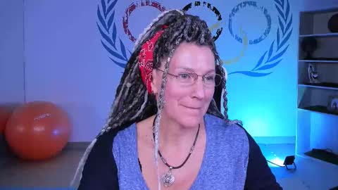 Snapshot of fridatander chatting on 29, 9, 2025 Frida Tander online show from 29, 9, 2025