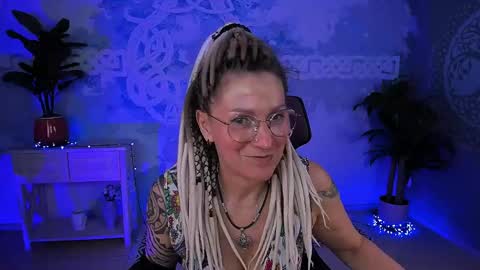 Frida Tander online show from 8, 5, 2026