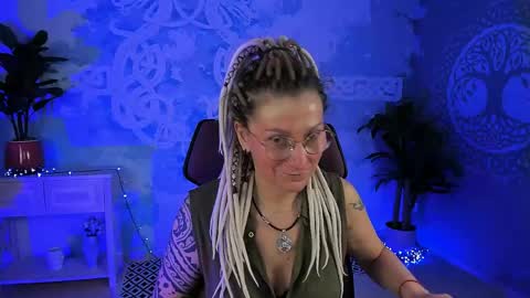 Frida Tander online show from 13, 5, 2026