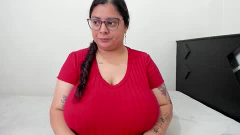 Snapshot of fromheaven_ chatting on 27, 2, 2026 Lucy online show from 27, 2, 2026