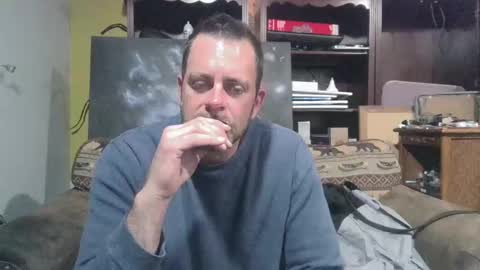 frostydhoman1221 online show from 9, 12, 2024