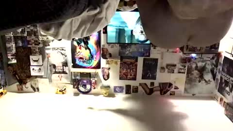 Snapshot of frozen232 chatting on 3, 7, 2026 Fabian online show from 3, 7, 2026