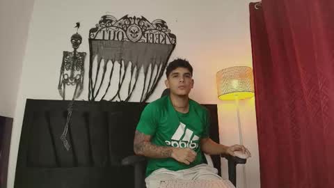 Snapshot of fuckboyca chatting on 29, 10, 2025 fuckboyca online show from 29, 10, 2025