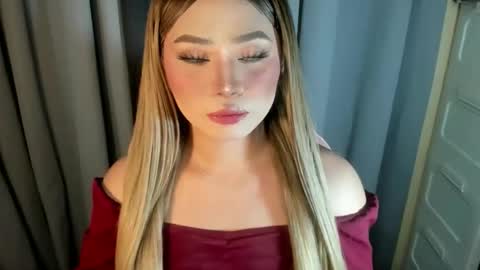 Snapshot of fuckdoll_rain chatting on 25, 5, 2026 R A I N M O R A L E S G M A I L . C O M online show from 25, 5, 2026
