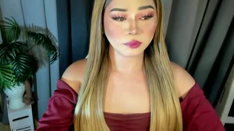 Snapshot of fuckdoll_rain chatting on 15, 6, 2026 R A I N M O R A L E S G M A I L . C O M online show from 15, 6, 2026