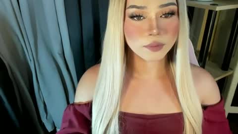 Snapshot of fuckdoll_rain chatting on 21, 6, 2026 R A I N M O R A L E S G M A I L . C O M online show from 21, 6, 2026