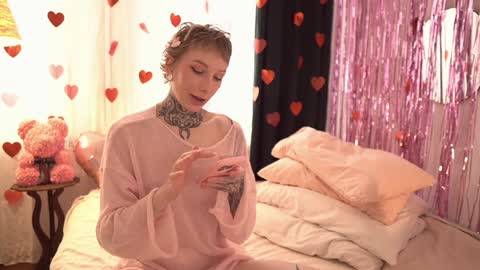 Eva         all my links   online show from 14, 2, 2026