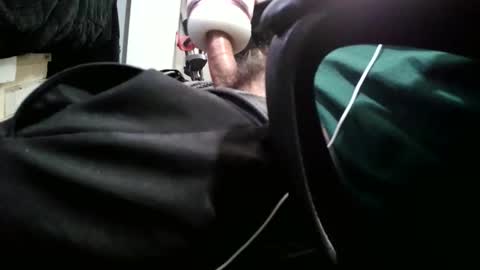 fuckmeallday1975 online show from 13, 2, 2026