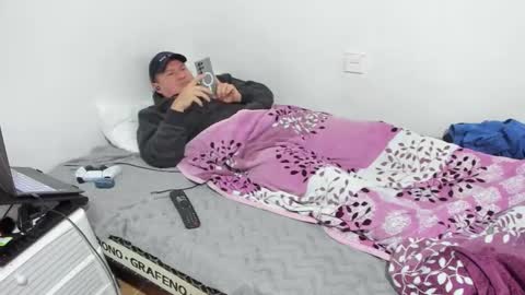 Fuckdirtymen online show from 22, 12, 2025