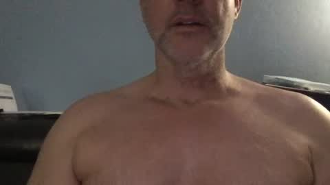 Snapshot of fuertecock chatting on 5, 1, 2025 Gregorio online show from 5, 1, 2025