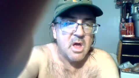 Snapshot of fukcb99 chatting on 18, 2, 2025 NIKKII SIINN online show from 18, 2, 2025