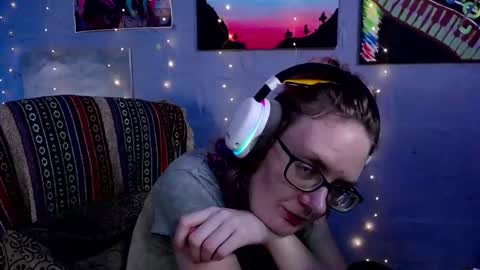 Princess Nellie  Captain Simon online show from 31, 12, 2024