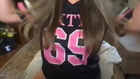 Snapshot of funcamkw chatting on 2, 10, 2025   Thank you for visiting I hope you had fun 3 online show from 2, 10, 2025