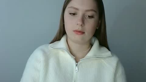 Snapshot of funemma000 chatting on 1, 12, 2025 Emma online show from 1, 12, 2025