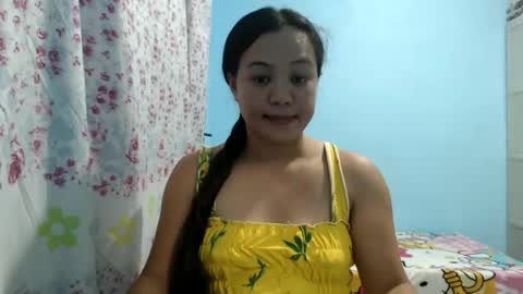 Snapshot of funluvnpinay4u chatting on 7, 5, 2026 MAE online show from 7, 5, 2026
