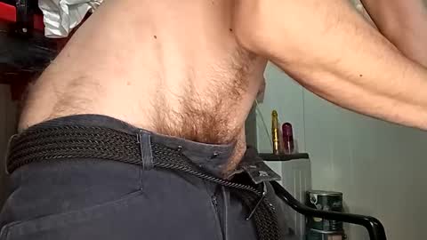 Italian men online show from 4, 12, 2024