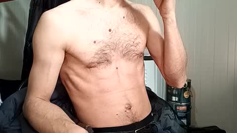 Italian men online show from 16, 2, 2026