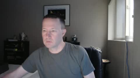 Snapshot of funplaytimesayhello chatting on 5, 1, 2025 Hello online show from 5, 1, 2025