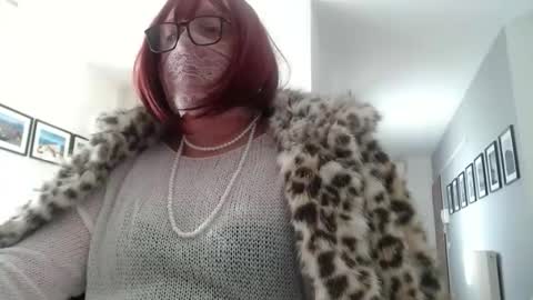 Snapshot of fursdany chatting on 20, 9, 2025 Dany online show from 20, 9, 2025