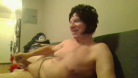 Snapshot of fuseanude chatting on 17, 2, 2025 fuseanude online show from 17, 2, 2025