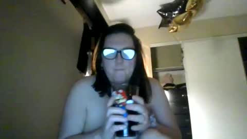 fuzzypeaches87 online show from 4, 4, 2026