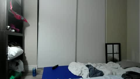 Snapshot of fuzzypeaches87 chatting on 26, 5, 2026 fuzzypeaches87 online show from 26, 5, 2026