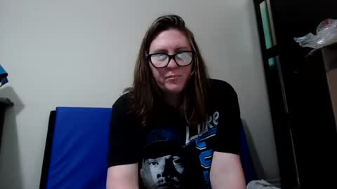 Snapshot of fuzzypeaches87 chatting on 13, 7, 2026 fuzzypeaches87 online show from 13, 7, 2026