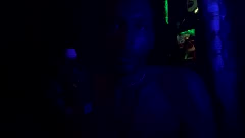 Snapshot of fvvkboyy chatting on 9, 11, 2025 fvvkboyy online show from 9, 11, 2025