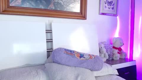 Snapshot of fysste_ chatting on 12, 12, 2024 Victoria online show from 12, 12, 2024