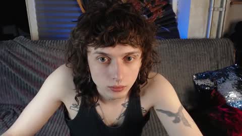 Ian online show from 25, 4, 2026