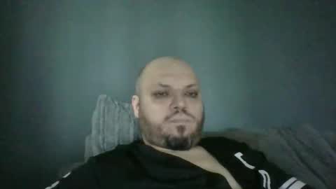 Snapshot of g_l_u_s_g_a_n chatting on 27, 11, 2025 Glusgan online show from 27, 11, 2025
