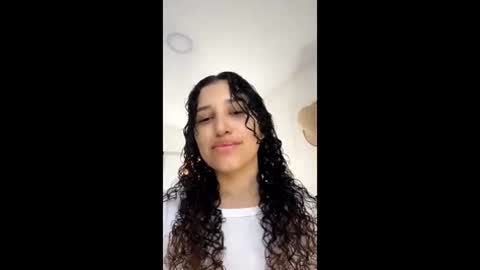 Snapshot of gabriela_duarte chatting on 31, 5, 2026 Gabi online show from 31, 5, 2026