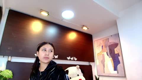 Gabby  online show from 6, 6, 2026