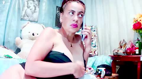 Gabriella Lopez online show from 6, 2, 2025