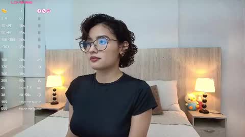 Snapshot of gabriela_vargas chatting on 4, 7, 2026 Gabriela Vargas online show from 4, 7, 2026