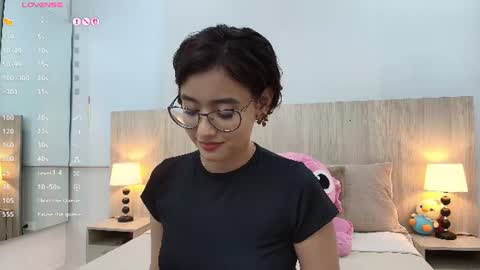 Snapshot of gabriela_vargas chatting on 26, 7, 2026 Gabriela Vargas online show from 26, 7, 2026