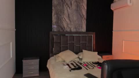 Gabriela Kassi online show from 22, 2, 2026