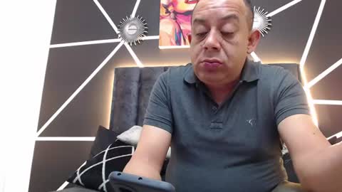 Snapshot of gabrielyabigail chatting on 12, 6, 2026 gabrielyabigail online show from 12, 6, 2026