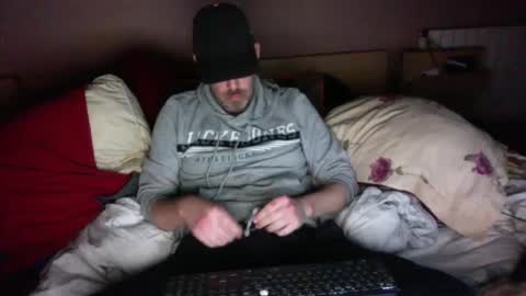 gabssss0802 online show from 5, 1, 2025