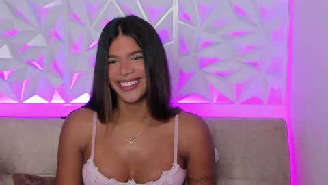 Gabriela  online show from 17, 10, 2025