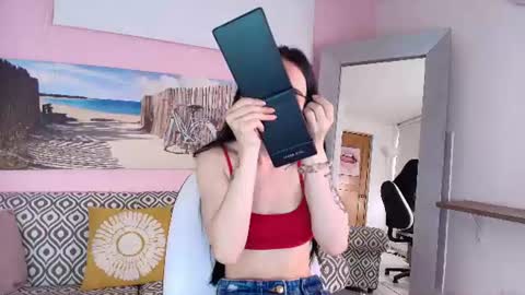 Snapshot of gaby_jin chatting on 9, 7, 2026 Gaby online show from 9, 7, 2026