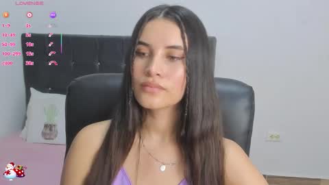 Snapshot of gaby_olsen chatting on 27, 11, 2025 Gabriela online show from 27, 11, 2025