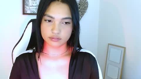 My name is Gabriela.. nice to meet you thumbs up please its very important to me online show from 13, 9, 2025