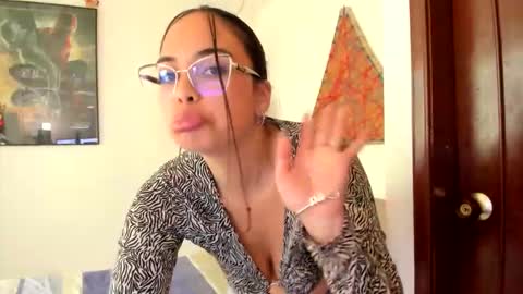 gabyaridiii online show from 7, 3, 2026