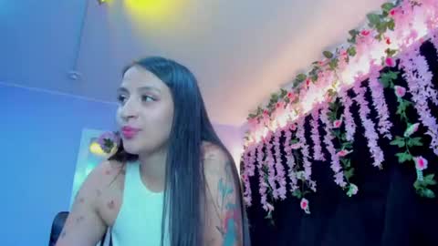 Snapshot of gabyy_cooper chatting on 10, 7, 2026 gabby cooper online show from 10, 7, 2026