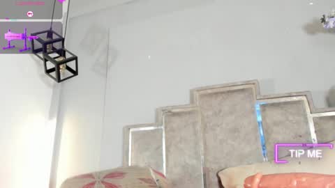 gabyyjones online show from 17, 1, 2026