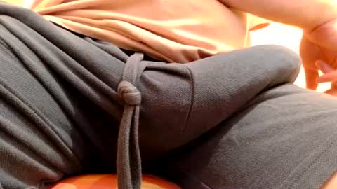 Snapshot of gae89tano chatting on 18, 6, 2026 gae89tano online show from 18, 6, 2026