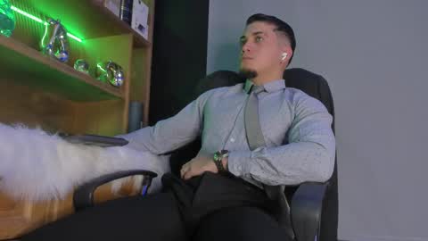 gael_williams3 online show from 10, 9, 2025