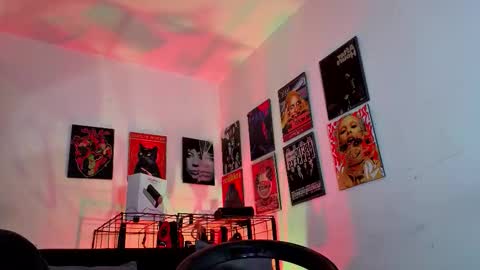 Gael Conner online show from 3, 11, 2025