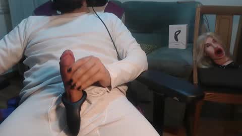 Snapshot of gag0nmyc0ck chatting on 21, 1, 2025 your master online show from 21, 1, 2025